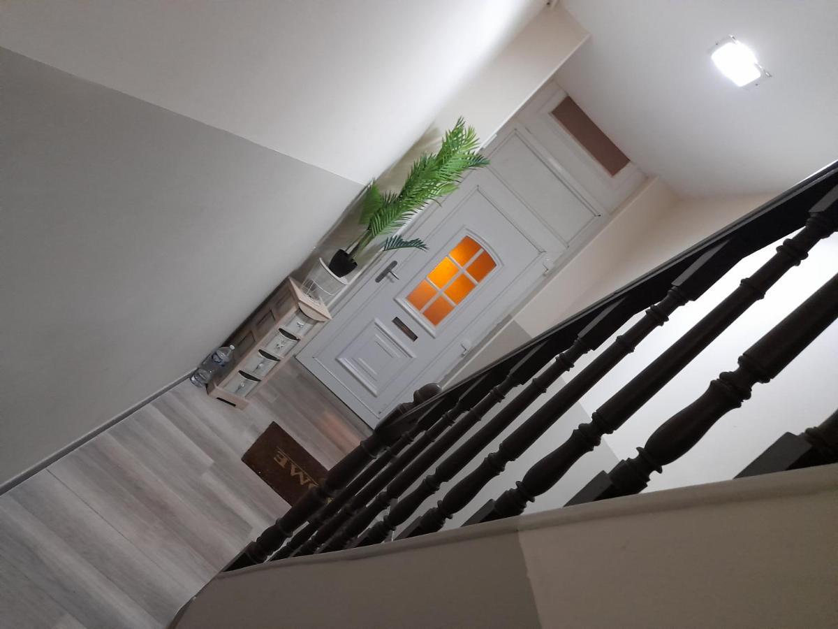 Appartement Tout Confort Камбре Экстерьер фото